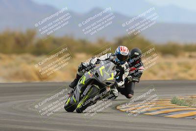 media/Jan-15-2023-SoCal Trackdays (Sun) [[c1237a034a]]/Turn 15 (1pm)/